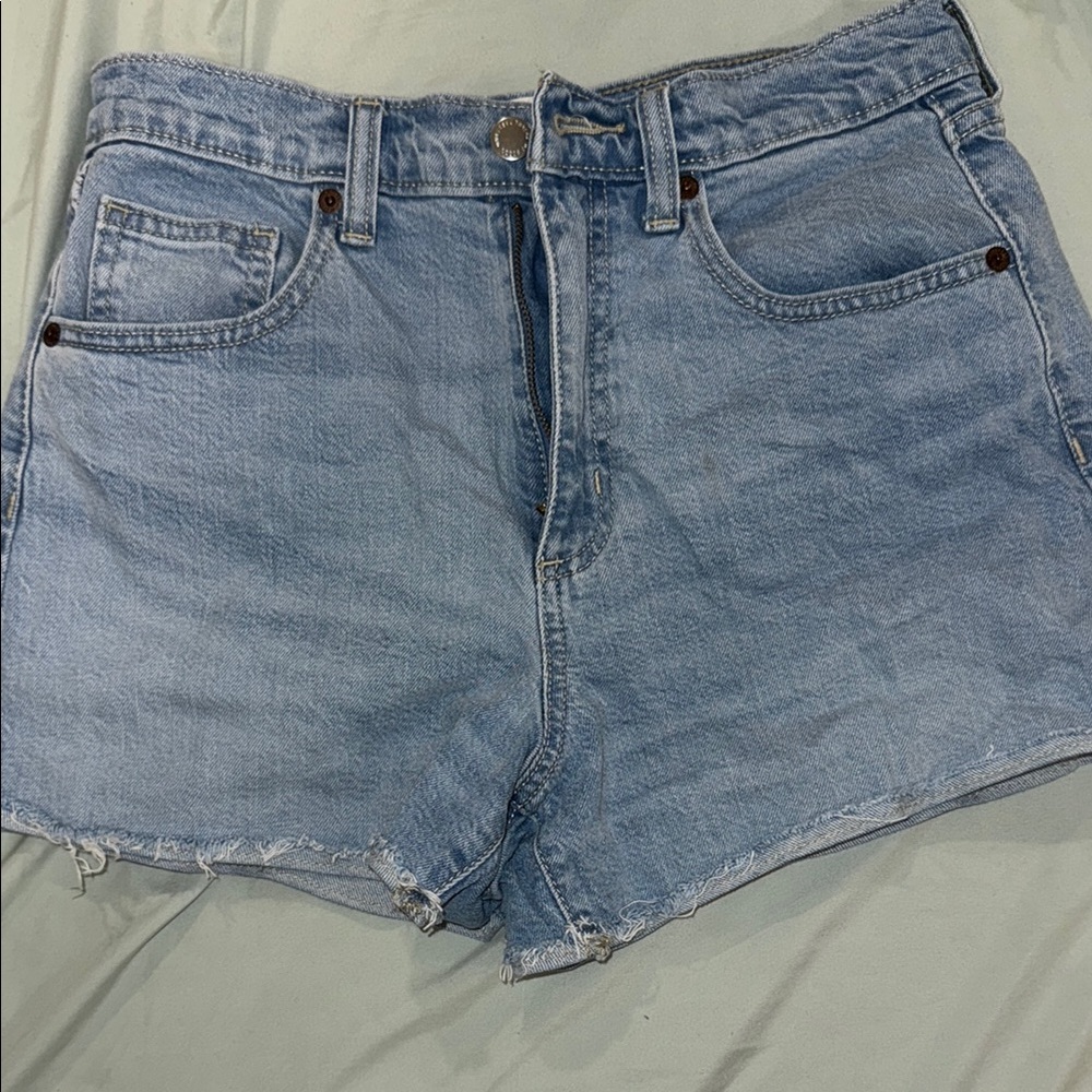Universal Thread Blue Jean Shorts Distressed Mid-Rise